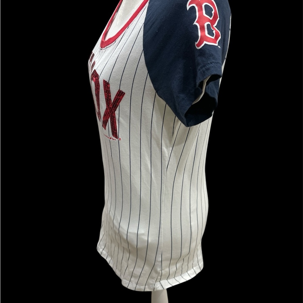 Woman’s Red Sox Navy and White T-Shirt - Picture 3 of 8